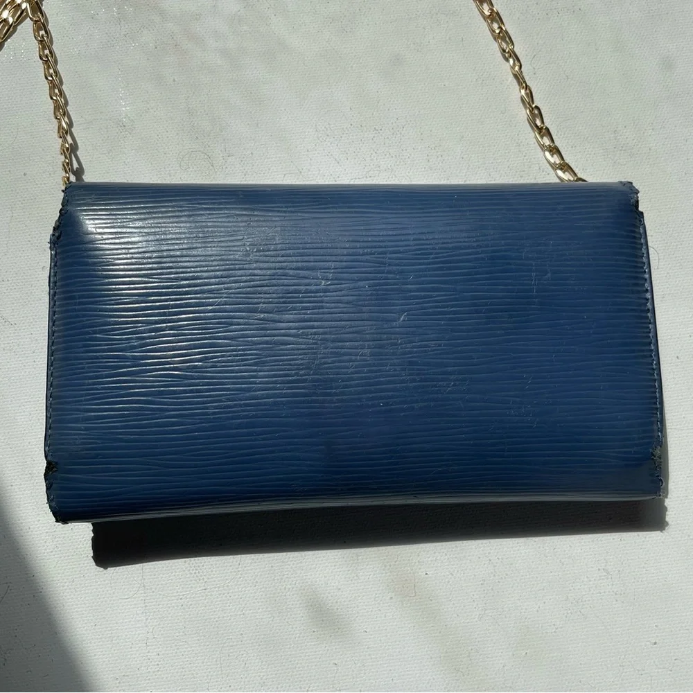 Louis Vuitton Navy Blue Epi Leather Long Wallet Snap Trifold LV with Chain 2005